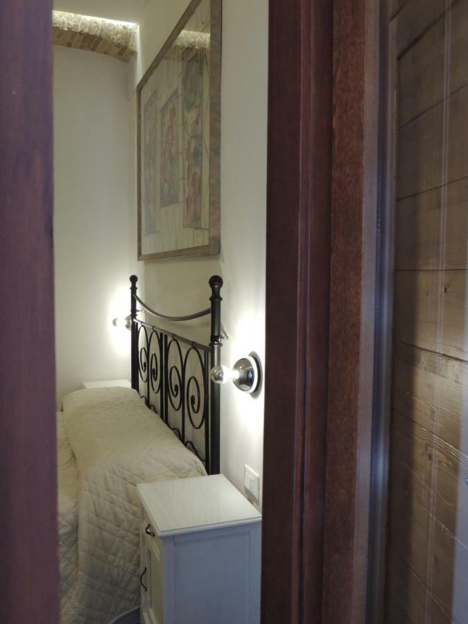 Picchio&Pinocchio Guest House Сулмона Екстериор снимка