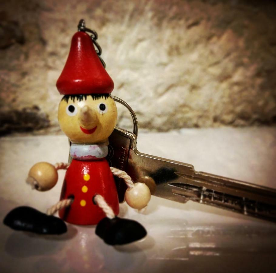 Picchio&Pinocchio Guest House Сулмона Екстериор снимка