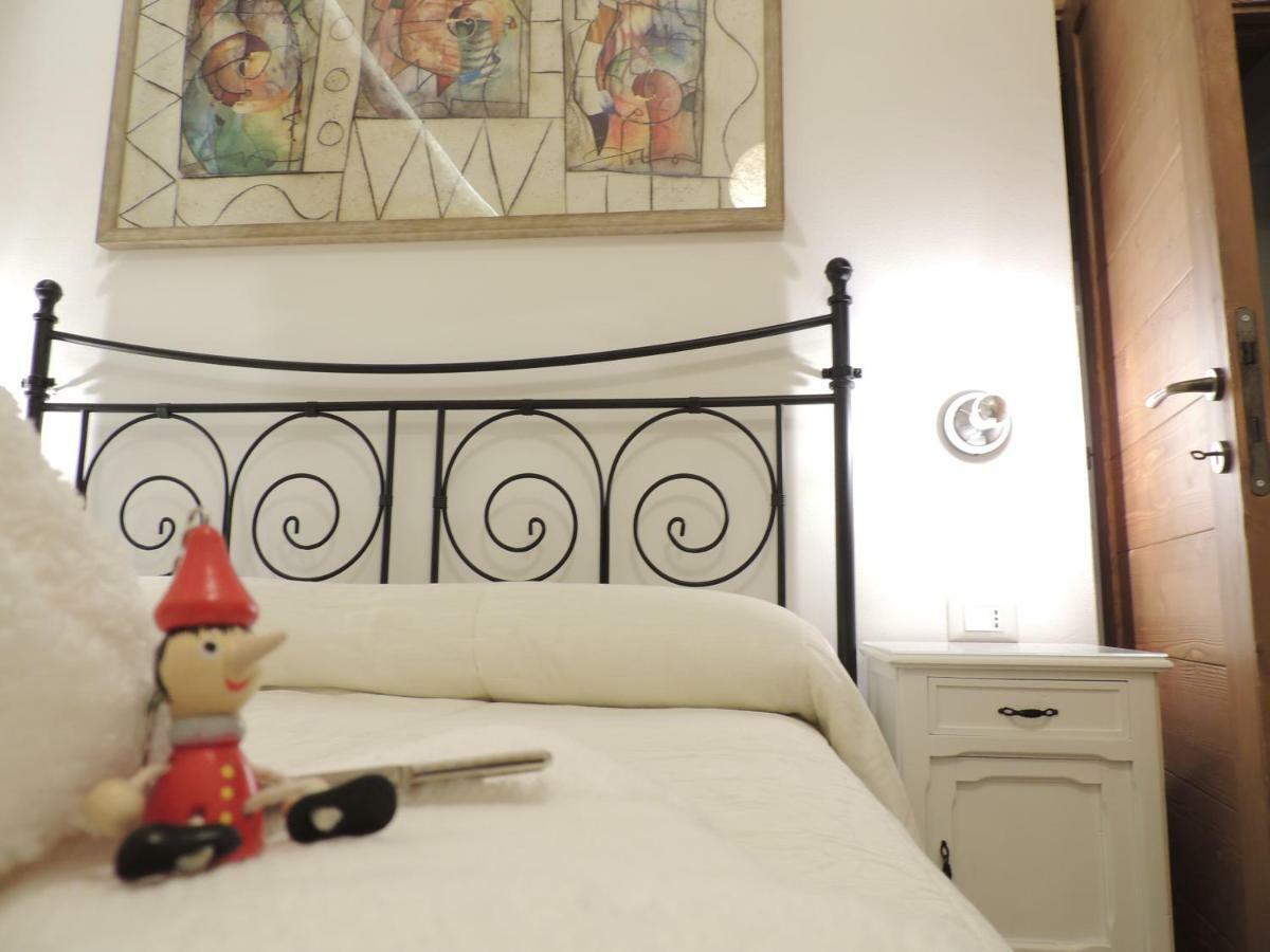 Picchio&Pinocchio Guest House Сулмона Екстериор снимка